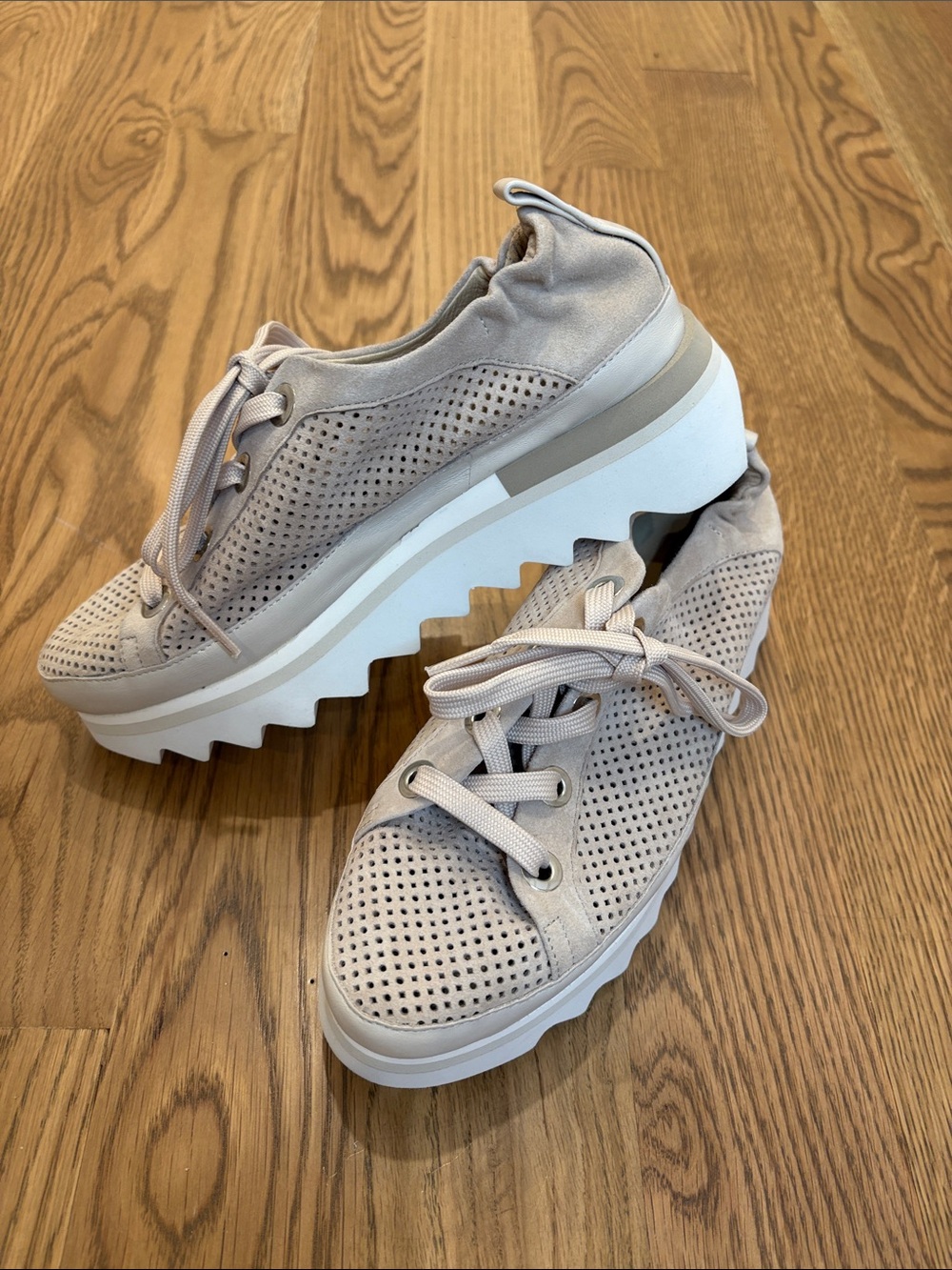 Softwaves Bliss Light Beige Platform Sneakers